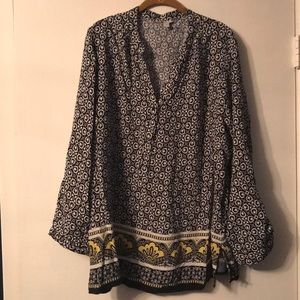 Plus Blouse 26/28W patterned